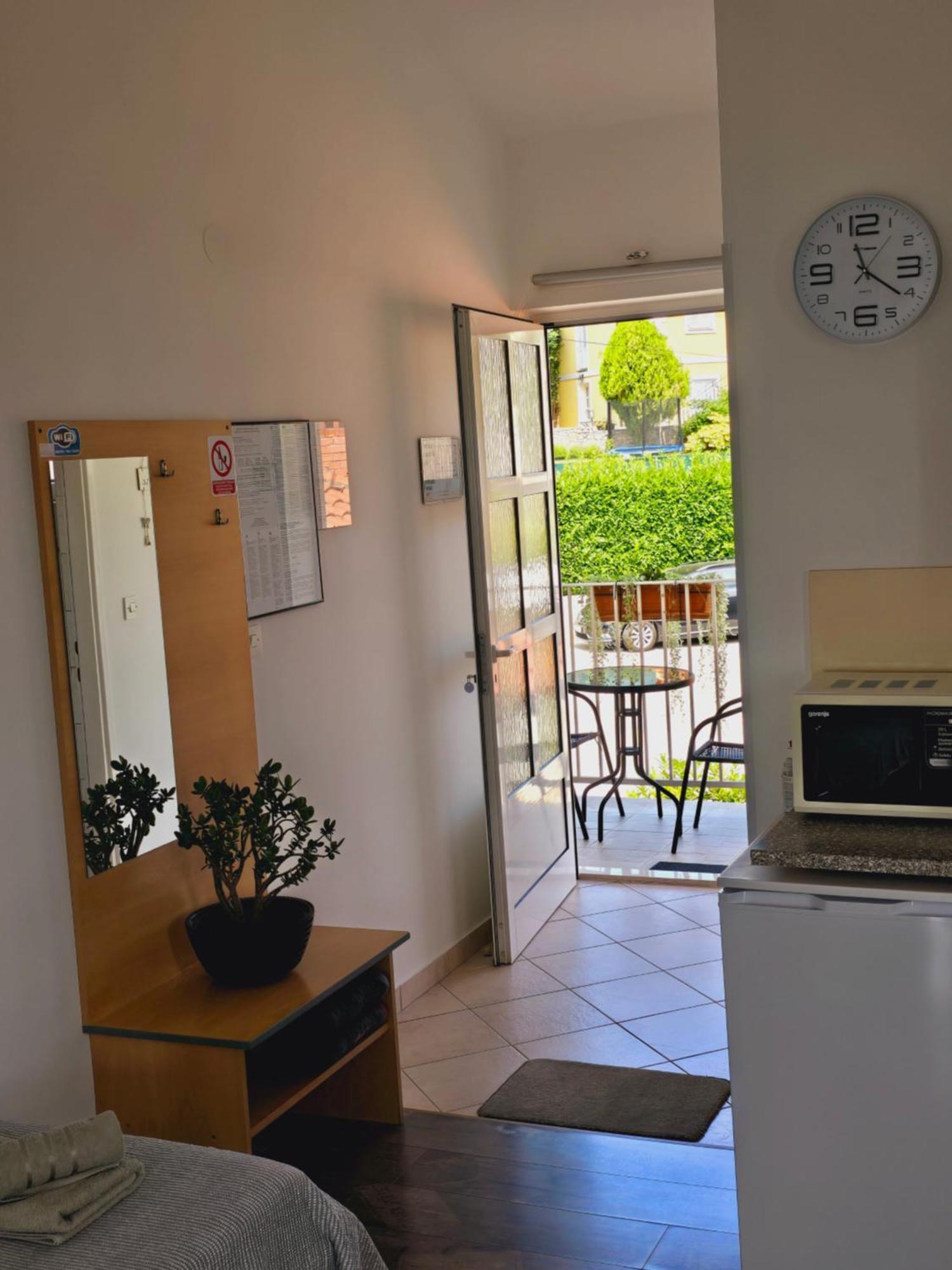 Kolmanic, Sea View, Free Privat Parking