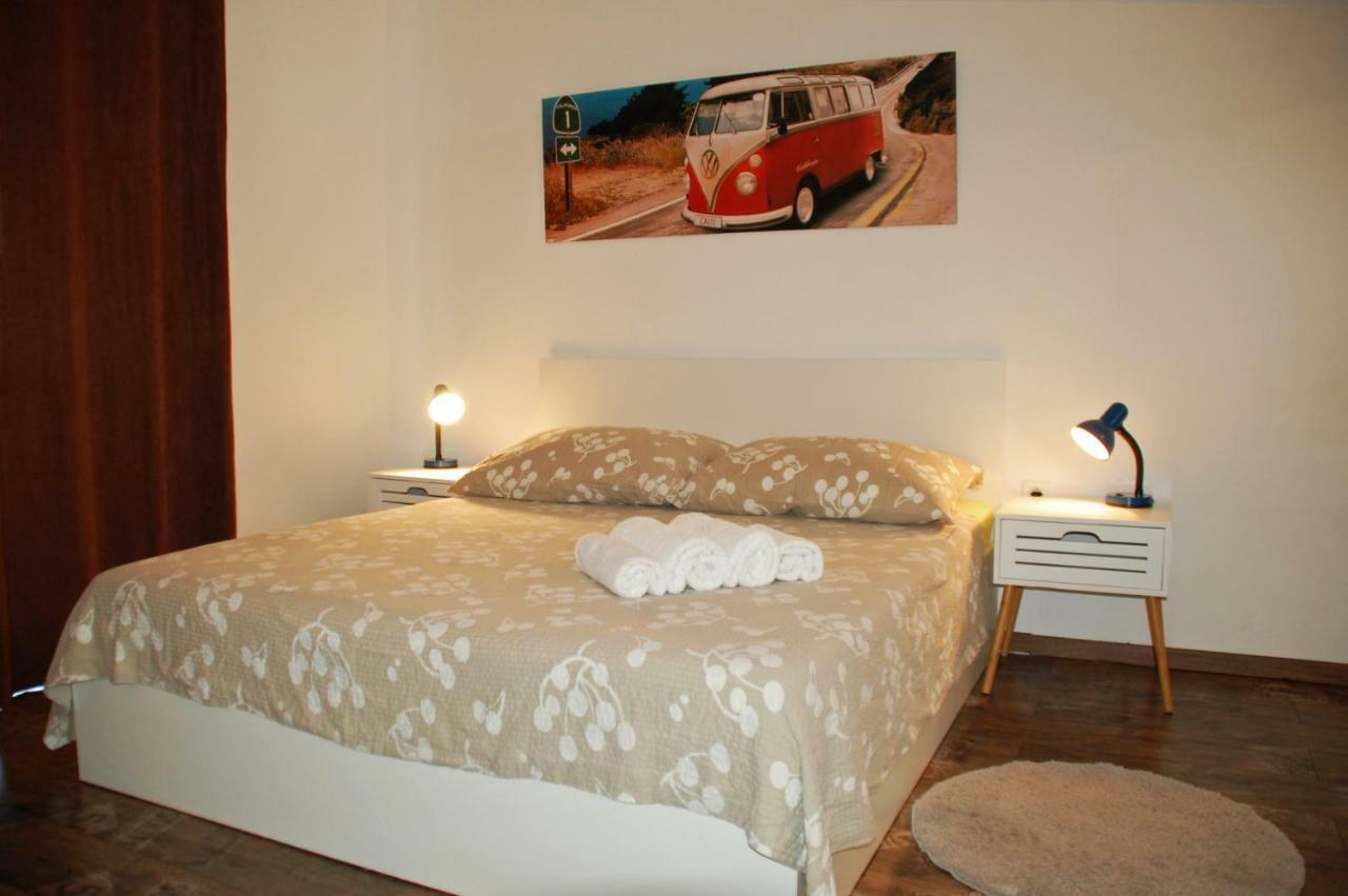 Kolmanic, Sea View, Free Privat Parking *